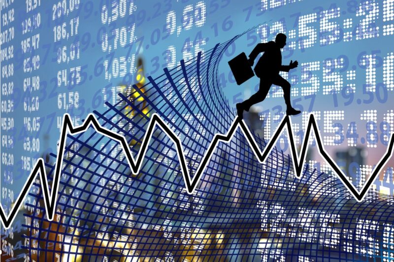 La politica economica da una normalizzazione all’altra:  come impedire la trasmissione dell’inflazione da costi